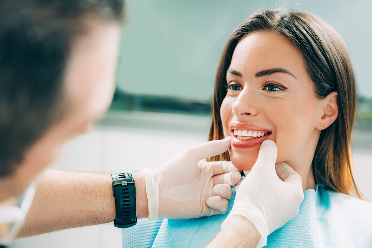 Get expert guidance from a cosmetic dentist in North York